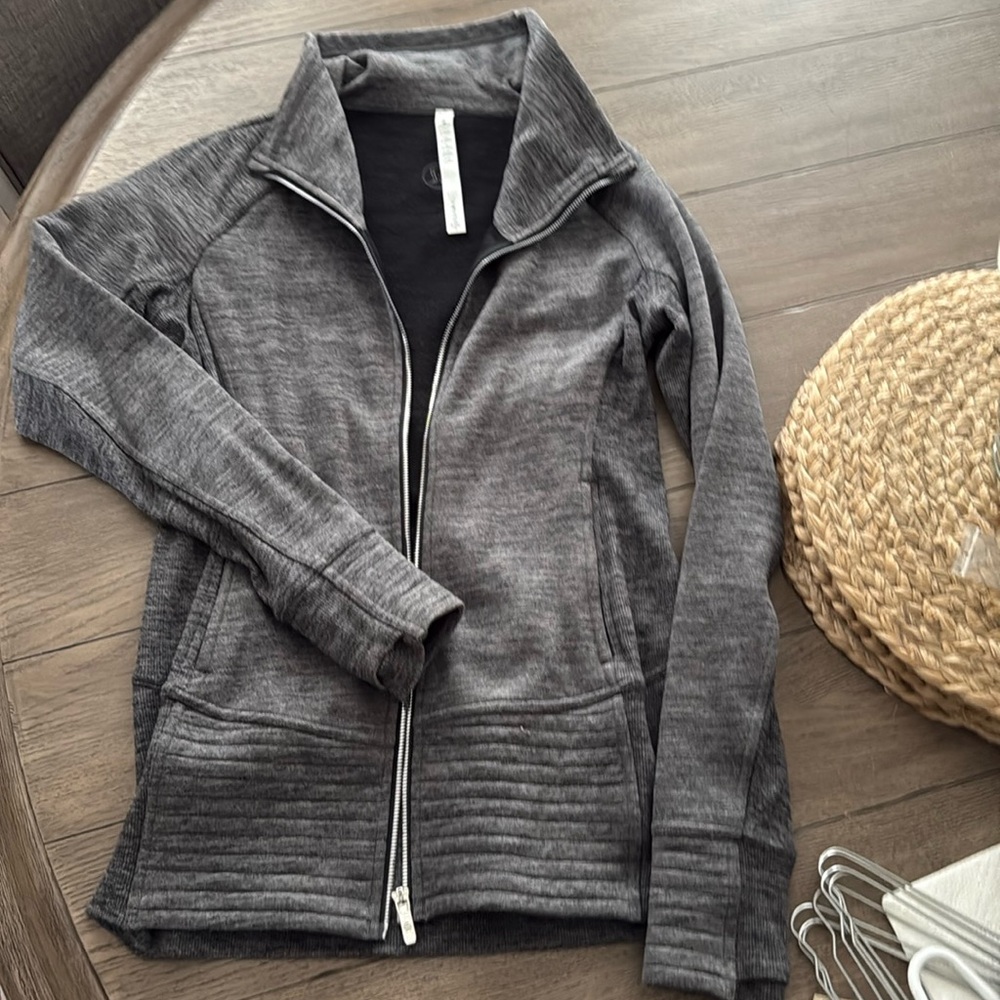Lululemon sweatshirt worn once